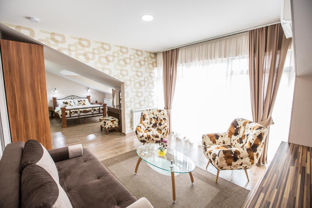 Apartmani Mg Nikšić المظهر الخارجي الصورة
