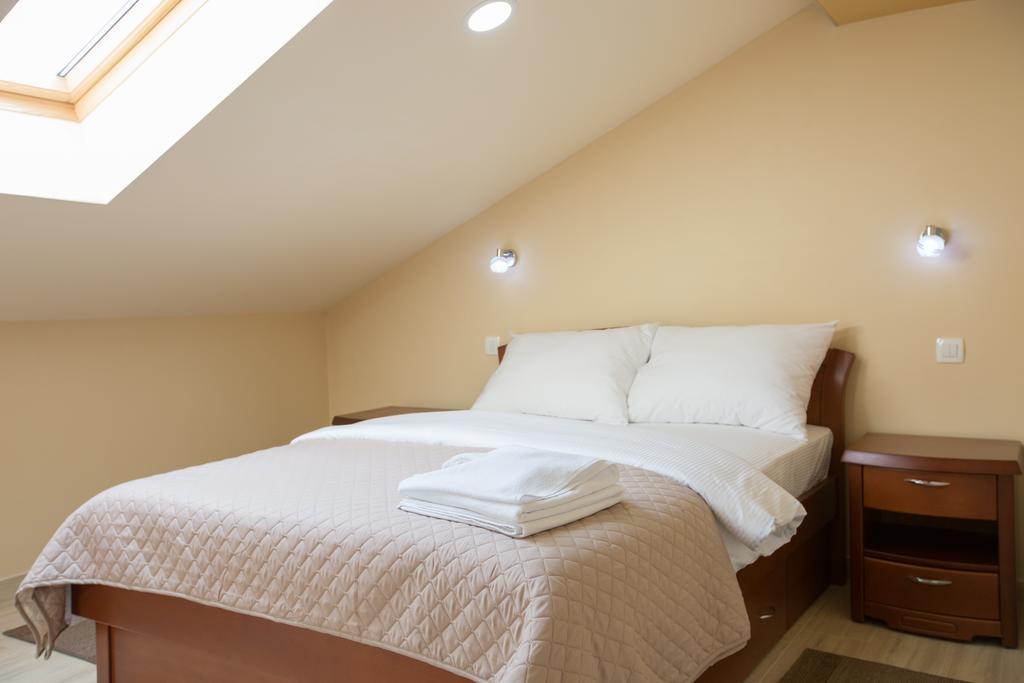 Apartmani Mg Nikšić المظهر الخارجي الصورة